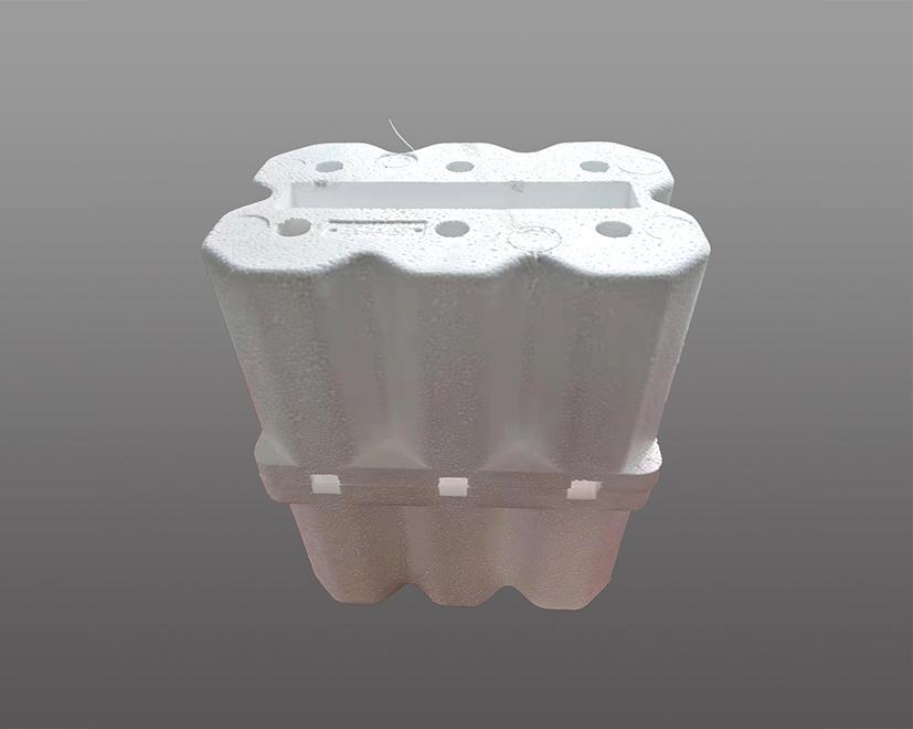  泡沫箱...